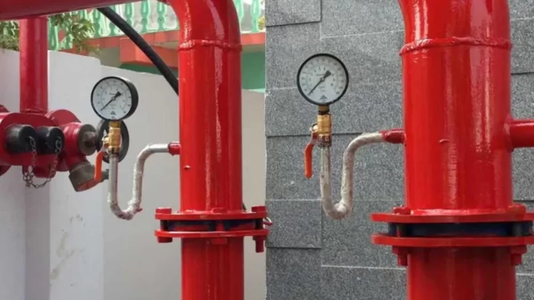 Fire Hydrant – Types, Working, Components & Advantages